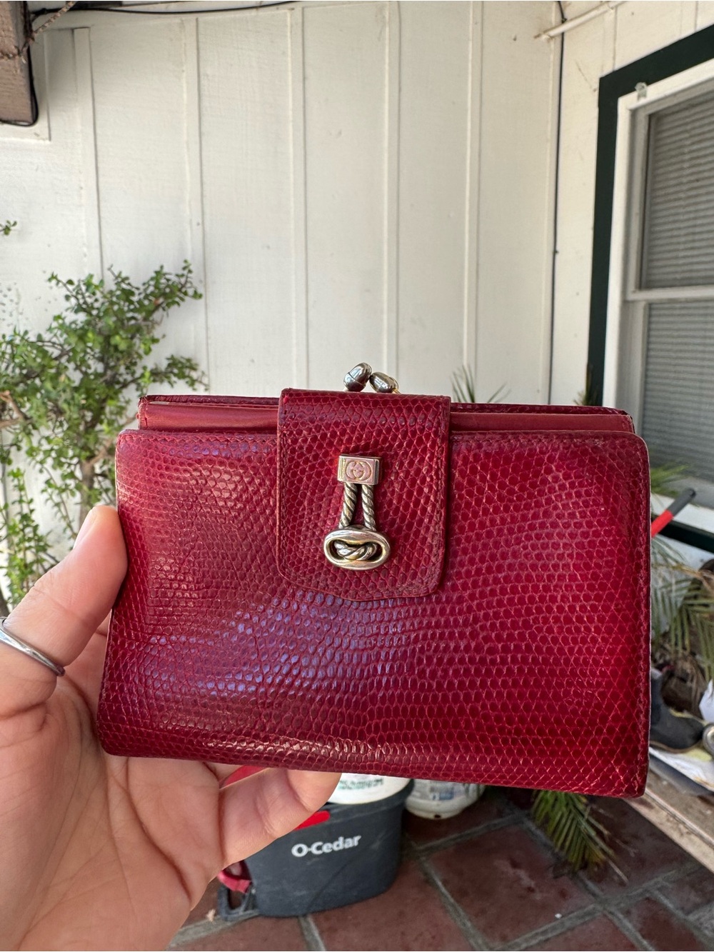 Vitage Gucci Waller red leather